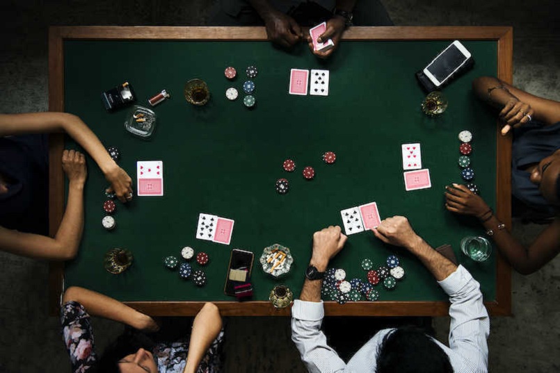 Lý giải ý nghĩa về thuật ngữ Poker